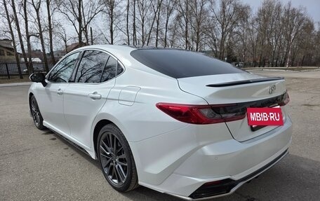 Toyota Camry, 2024 год, 4 090 000 рублей, 7 фотография