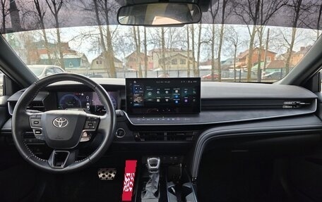 Toyota Camry, 2024 год, 4 090 000 рублей, 10 фотография