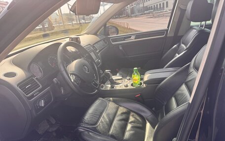 Volkswagen Touareg III, 2015 год, 2 800 000 рублей, 5 фотография