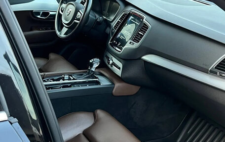 Volvo XC90 II рестайлинг, 2018 год, 3 400 000 рублей, 12 фотография