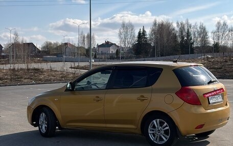 KIA cee'd I рестайлинг, 2009 год, 690 000 рублей, 3 фотография