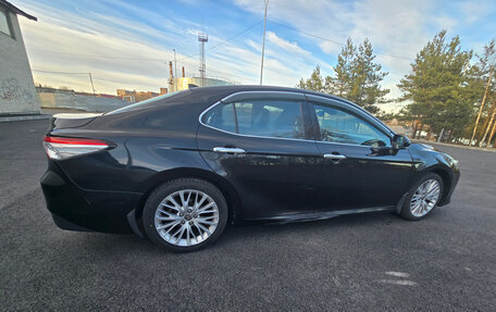 Toyota Camry, 2020 год, 2 900 000 рублей, 4 фотография