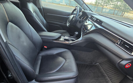 Toyota Camry, 2020 год, 2 900 000 рублей, 13 фотография