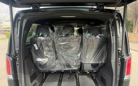 Mercedes-Benz V-Класс, 2026 год, 14 500 000 рублей, 7 фотография