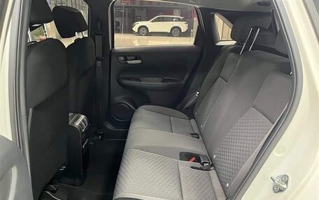 Honda Fit, 2021 год, 1 340 000 рублей, 8 фотография