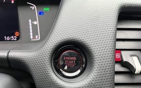 Honda Fit, 2021 год, 1 340 000 рублей, 10 фотография