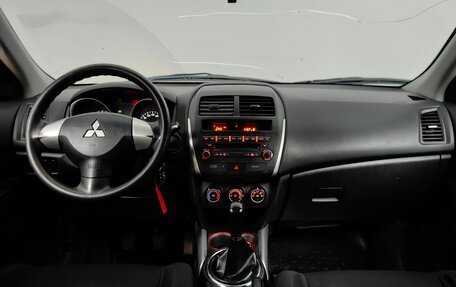 Mitsubishi ASX I рестайлинг, 2012 год, 698 000 рублей, 12 фотография