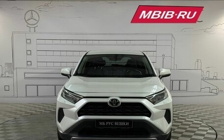 Toyota RAV4, 2021 год, 2 350 000 рублей, 4 фотография
