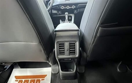 Honda Vezel, 2023 год, 2 230 000 рублей, 13 фотография