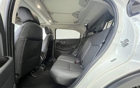 Honda Vezel, 2023 год, 2 230 000 рублей, 11 фотография