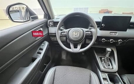 Honda Vezel, 2023 год, 2 230 000 рублей, 9 фотография