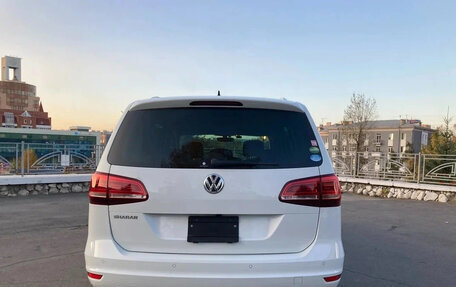 Volkswagen Sharan II, 2018 год, 1 470 000 рублей, 6 фотография