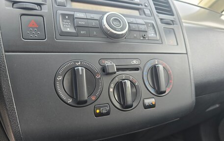 Nissan Tiida, 2013 год, 800 000 рублей, 10 фотография