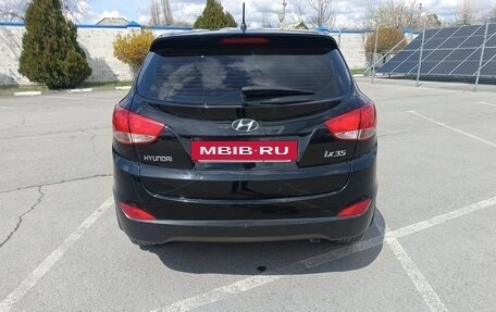 Hyundai ix35 I рестайлинг, 2013 год, 1 300 000 рублей, 8 фотография