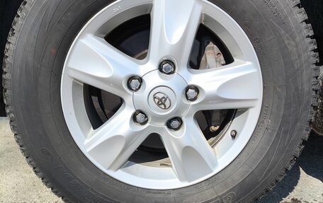 Toyota Land Cruiser 200, 2010 год, 3 290 000 рублей, 4 фотография