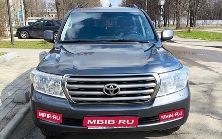 Toyota Land Cruiser 200, 2010 год, 3 290 000 рублей, 3 фотография