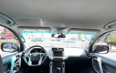 Toyota Land Cruiser Prado 150 рестайлинг 2, 2013 год, 2 650 000 рублей, 7 фотография