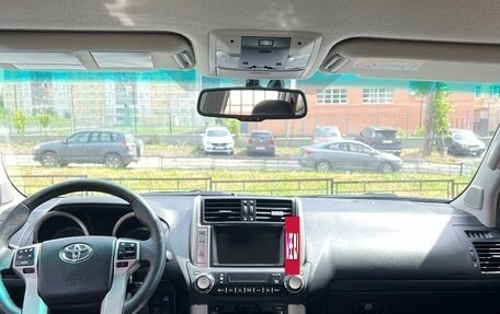 Toyota Land Cruiser Prado 150 рестайлинг 2, 2013 год, 2 650 000 рублей, 8 фотография