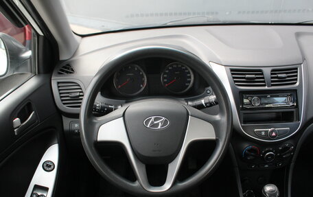 Hyundai Solaris II рестайлинг, 2016 год, 1 050 000 рублей, 7 фотография