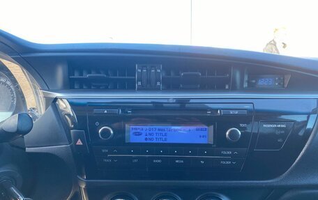 Toyota Corolla, 2013 год, 1 100 000 рублей, 20 фотография