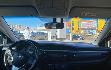 Toyota Corolla, 2013 год, 1 100 000 рублей, 23 фотография