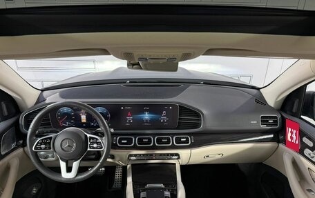 Mercedes-Benz GLS, 2019 год, 9 300 000 рублей, 2 фотография