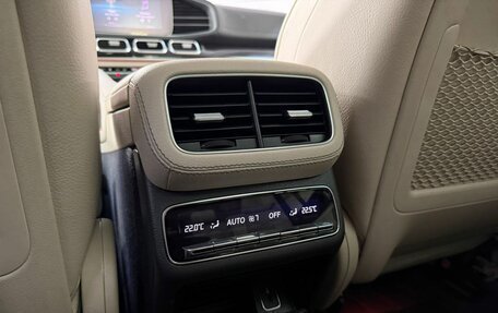 Mercedes-Benz GLS, 2019 год, 9 300 000 рублей, 22 фотография