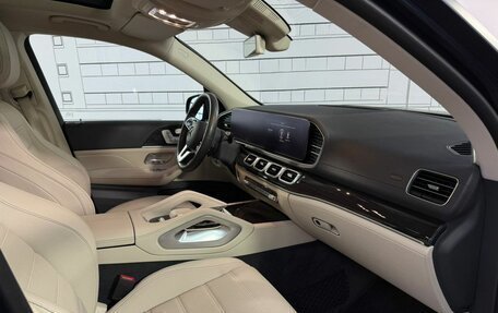 Mercedes-Benz GLS, 2019 год, 9 300 000 рублей, 31 фотография