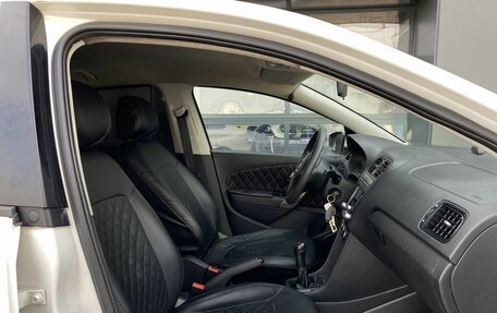 Volkswagen Polo VI (EU Market), 2012 год, 699 000 рублей, 18 фотография