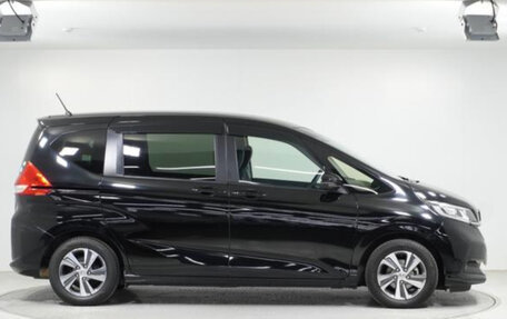 Honda Freed II, 2022 год, 1 360 000 рублей, 9 фотография