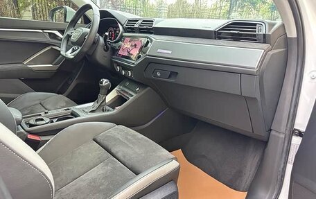 Audi Q3, 2023 год, 2 420 778 рублей, 13 фотография