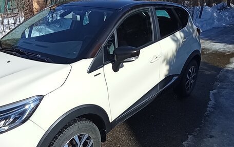 Renault Kaptur I рестайлинг, 2017 год, 1 630 000 рублей, 1 фотография