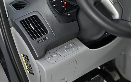 Hyundai Grand Starex Grand Starex I рестайлинг 2, 2017 год, 2 449 000 рублей, 8 фотография