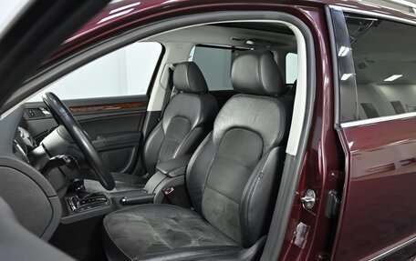 Skoda Superb III рестайлинг, 2012 год, 1 399 000 рублей, 13 фотография