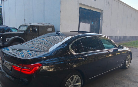 BMW 7 серия, 2015 год, 3 250 000 рублей, 3 фотография