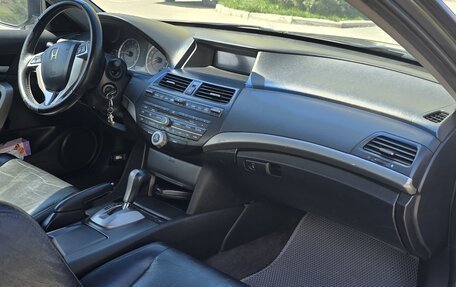 Honda Accord VIII рестайлинг, 2008 год, 1 350 000 рублей, 24 фотография