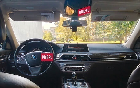 BMW 7 серия, 2015 год, 3 250 000 рублей, 9 фотография