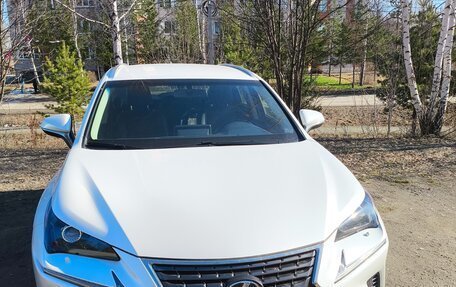 Lexus NX I, 2018 год, 3 250 000 рублей, 3 фотография