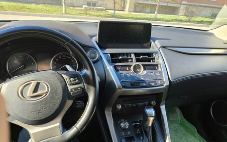 Lexus NX I, 2018 год, 3 250 000 рублей, 6 фотография