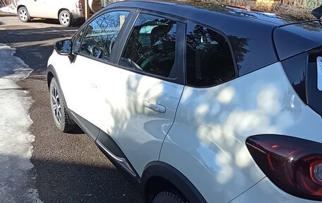 Renault Kaptur I рестайлинг, 2017 год, 1 630 000 рублей, 2 фотография