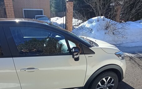 Renault Kaptur I рестайлинг, 2017 год, 1 630 000 рублей, 11 фотография