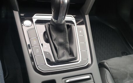 Volkswagen Passat B8 рестайлинг, 2017 год, 1 490 000 рублей, 6 фотография