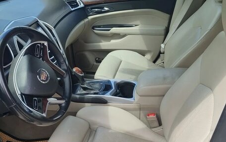 Cadillac SRX II рестайлинг, 2013 год, 1 750 000 рублей, 8 фотография