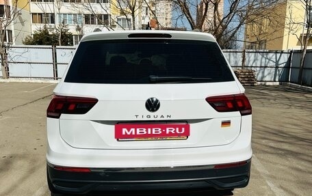 Volkswagen Tiguan II, 2021 год, 2 550 000 рублей, 5 фотография