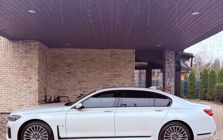 BMW 7 серия, 2018 год, 4 800 000 рублей, 8 фотография