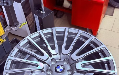 BMW 7 серия, 2018 год, 4 800 000 рублей, 11 фотография