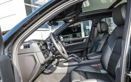 Porsche Cayenne III, 2024 год, 12 500 000 рублей, 8 фотография