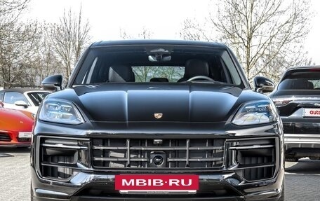 Porsche Cayenne III, 2024 год, 12 500 000 рублей, 2 фотография