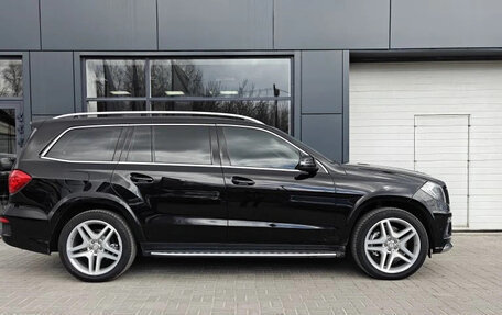 Mercedes-Benz GL-Класс, 2015 год, 3 490 000 рублей, 4 фотография