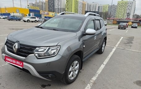 Renault Duster, 2022 год, 2 300 000 рублей, 5 фотография